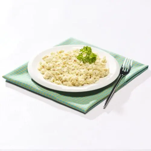Proti cheddar bacon and egg scramble