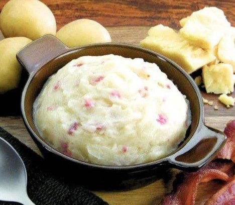 Bacon Cheddar Mashed Potatoes
